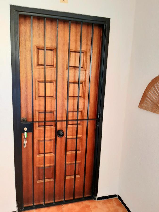 Beachfront Penthouse 3 Double Bedrooms, 2 Bathrooms San Luis de Sabinillas Bagian luar foto